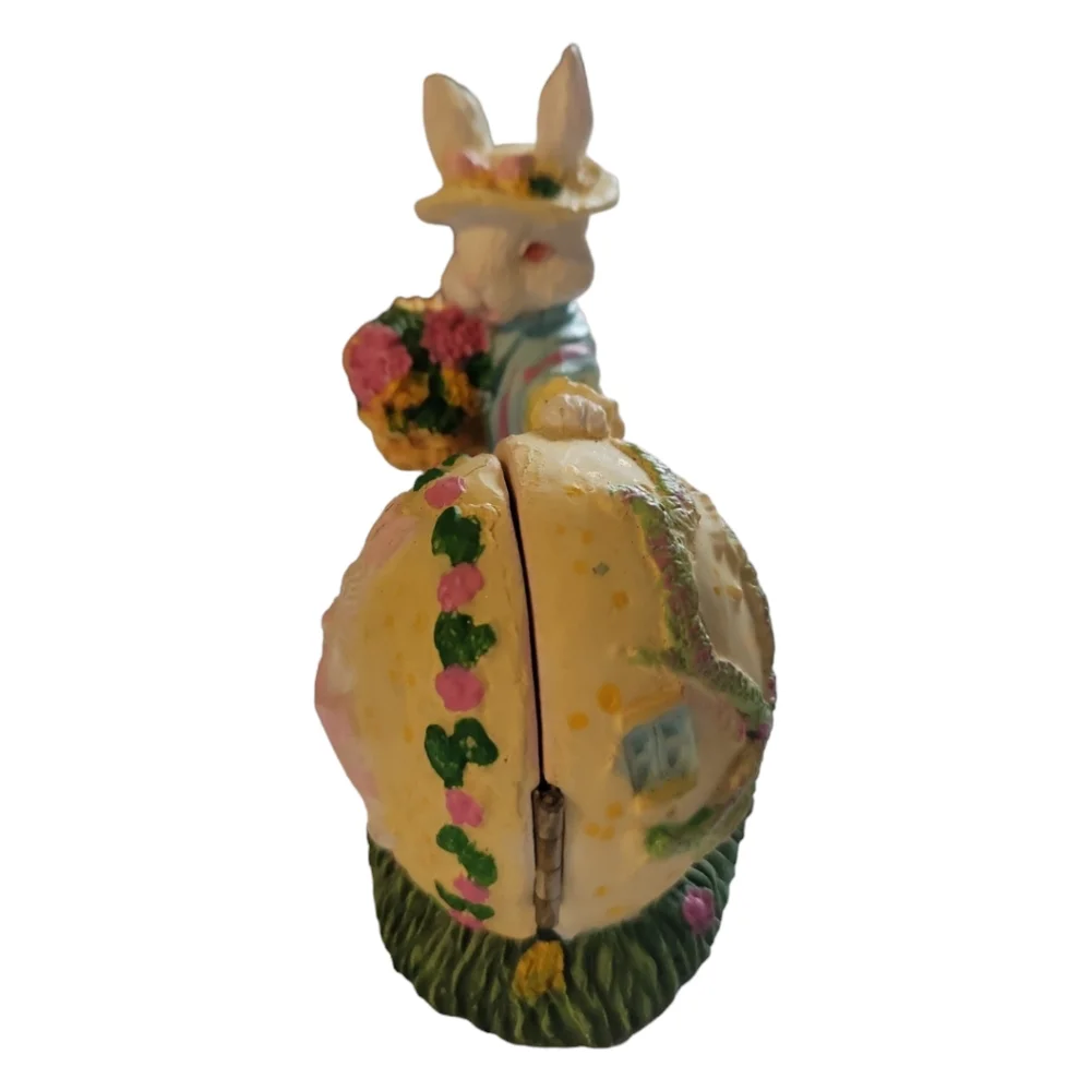 Vtg Easter Bunny Rabbit Hinged Opening Egg Workshop Flowers Grass Resin